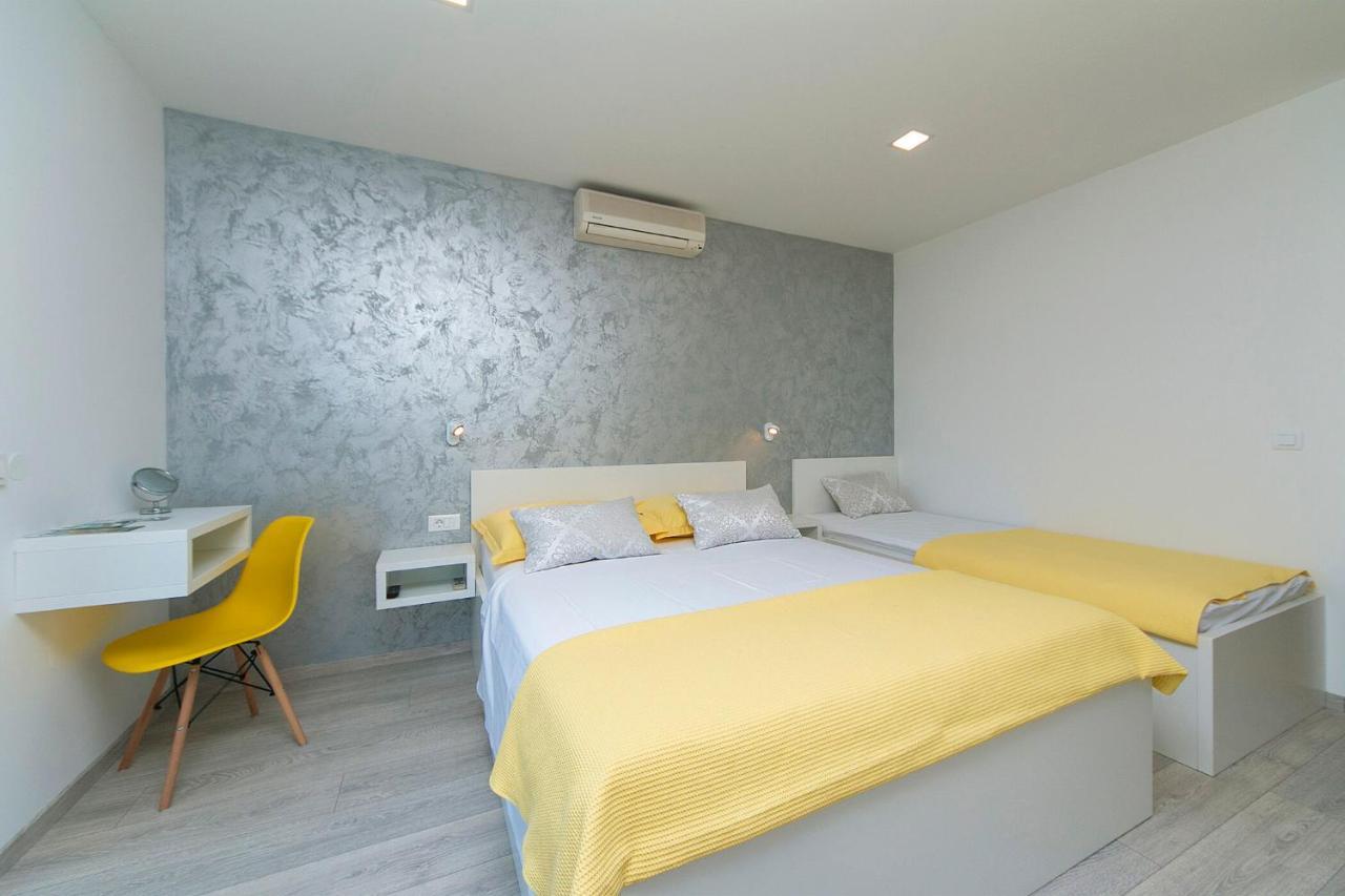 Apartments Vila Nadalina Delux Брела Екстер'єр фото