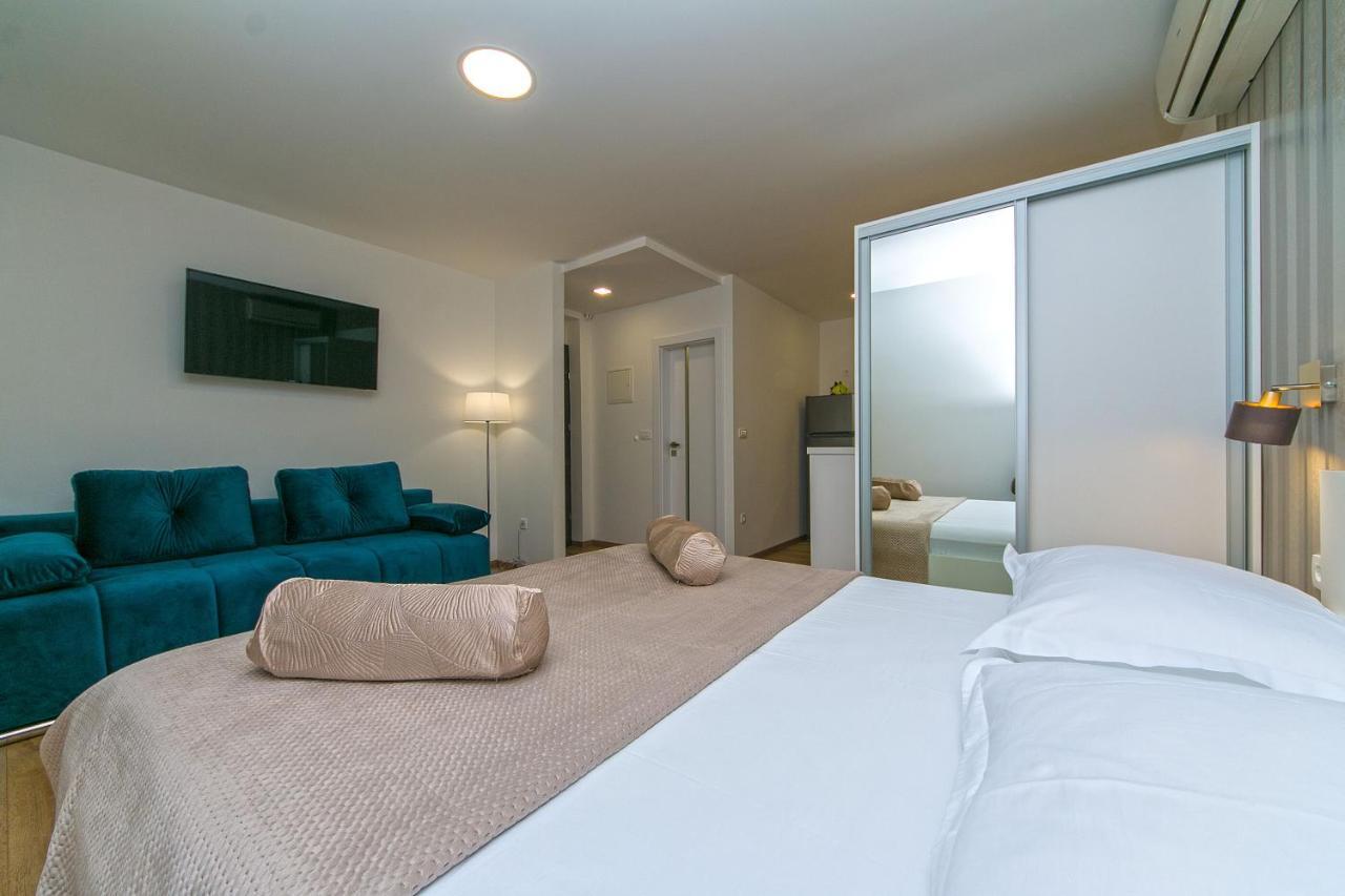 Apartments Vila Nadalina Delux Брела Екстер'єр фото