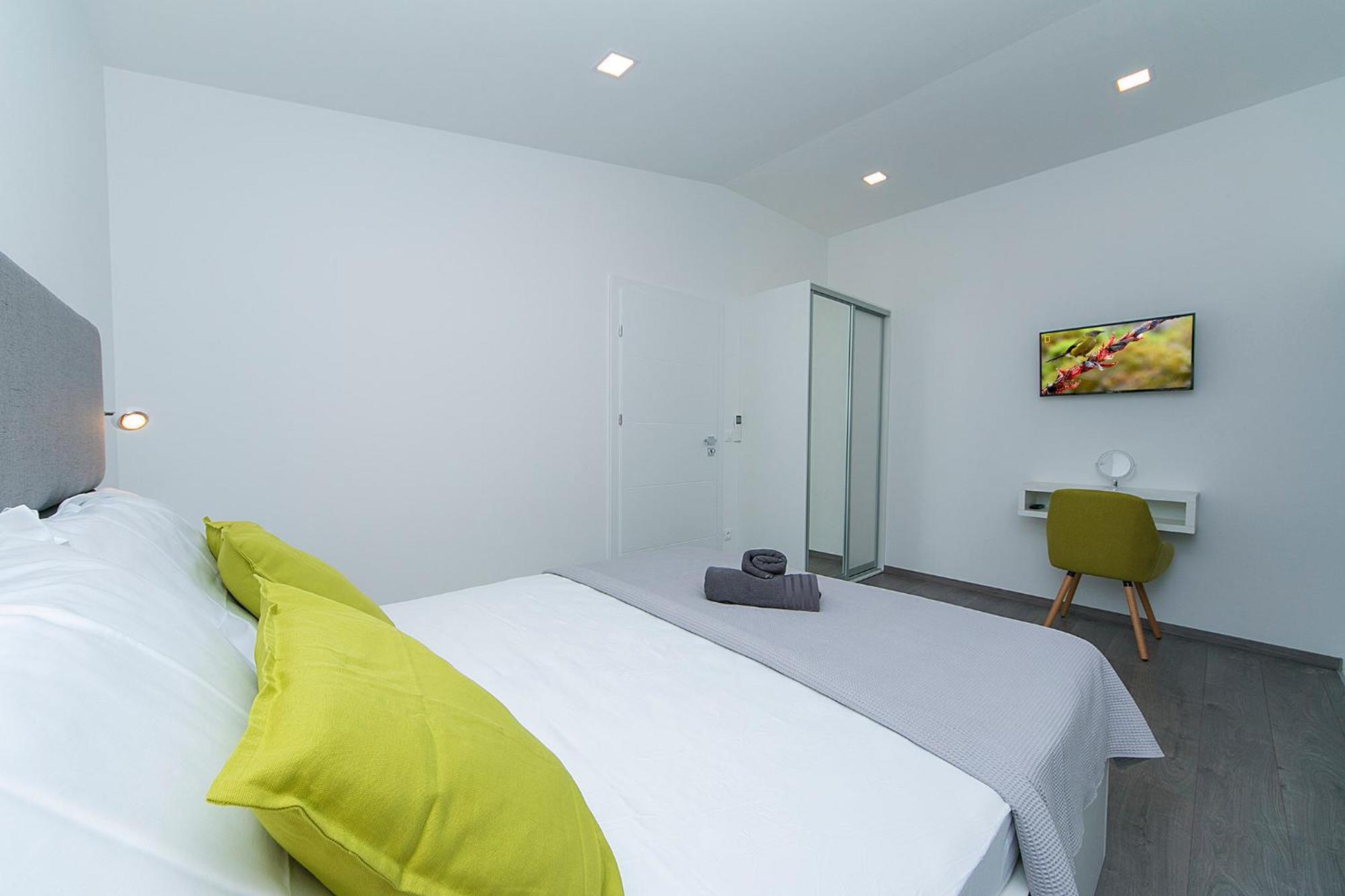 Apartments Vila Nadalina Delux Брела Номер фото