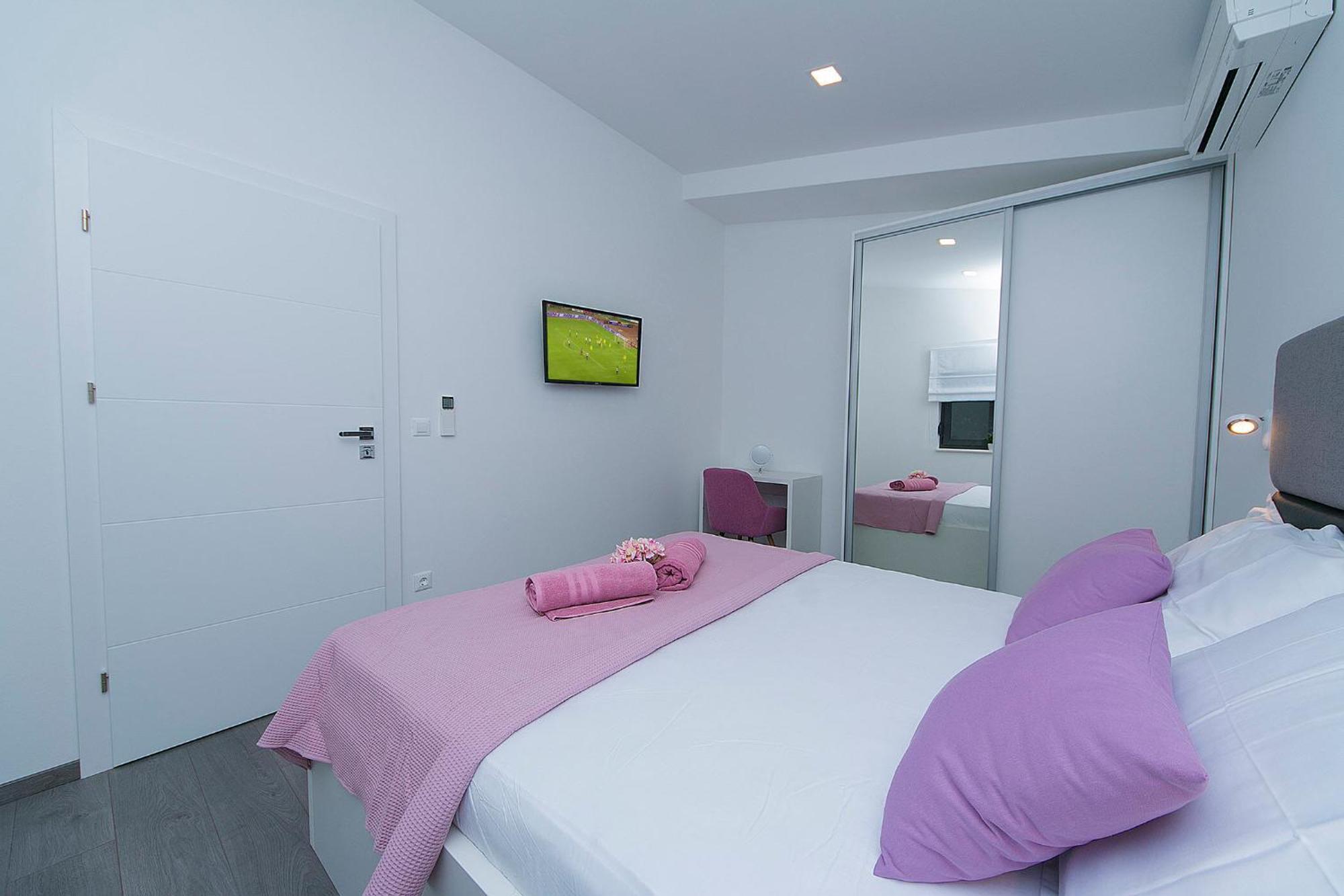 Apartments Vila Nadalina Delux Брела Номер фото