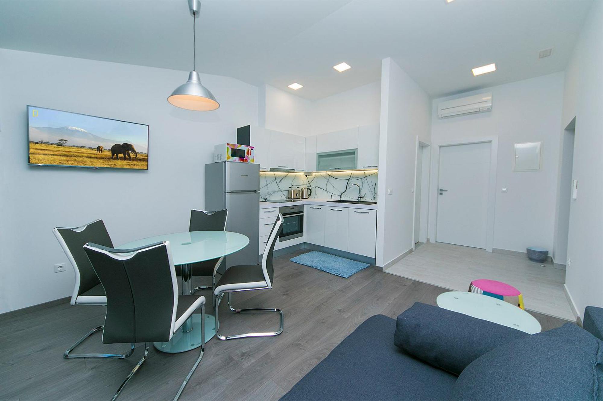 Apartments Vila Nadalina Delux Брела Номер фото