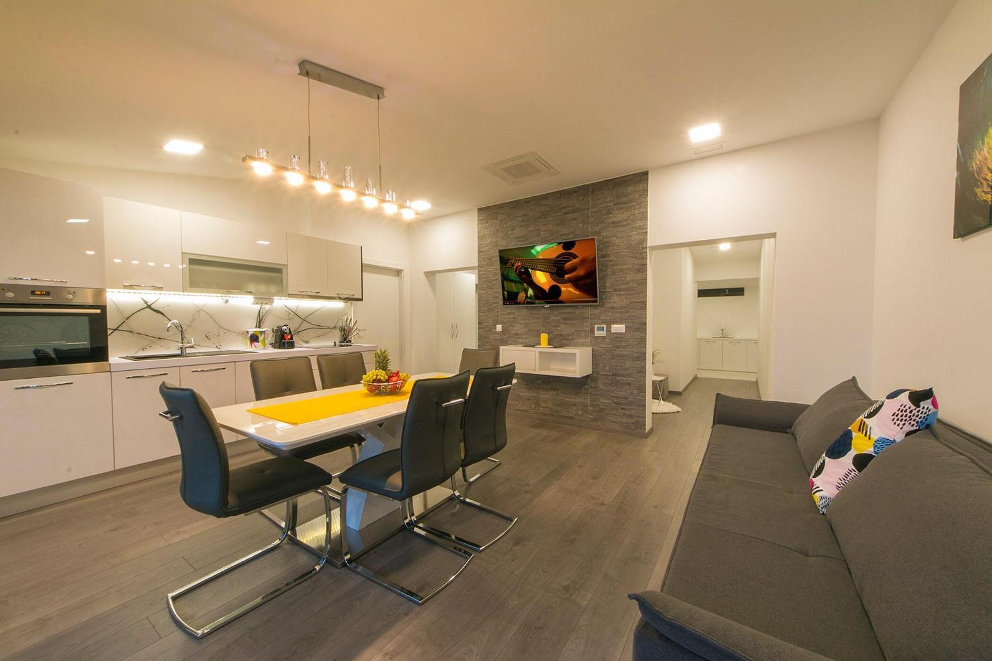 Apartments Vila Nadalina Delux Брела Номер фото